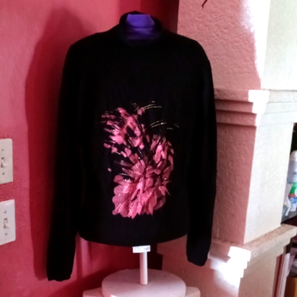 La Cite TNeck Sweater